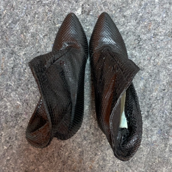 Sigerson Morrison black snake embossed leather stiletto booties 7.5 - Picture 4 of 11